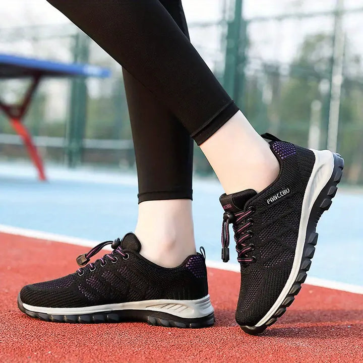 Damen Sneaker orthopädisch: Komfortschuhe für den Alltag mit atmungsaktivem Material & leichter Bauweise.