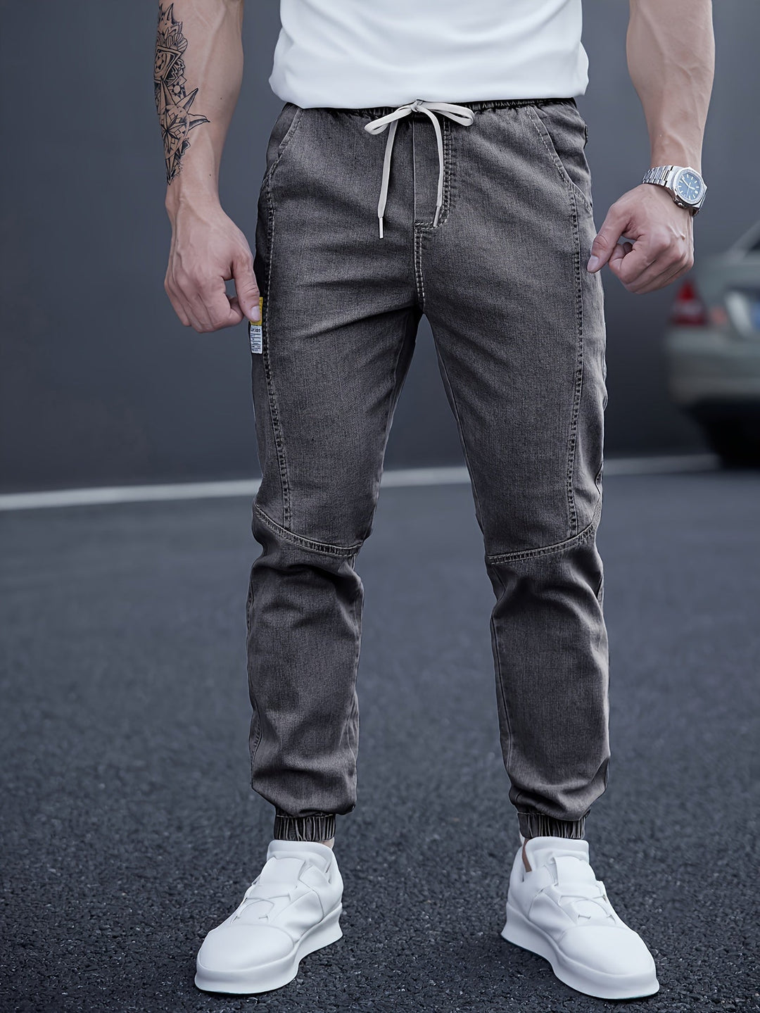 Moderne Herren Freizeithose: bequeme Cargohose Tapered Fit, ideal für urbanen Style.