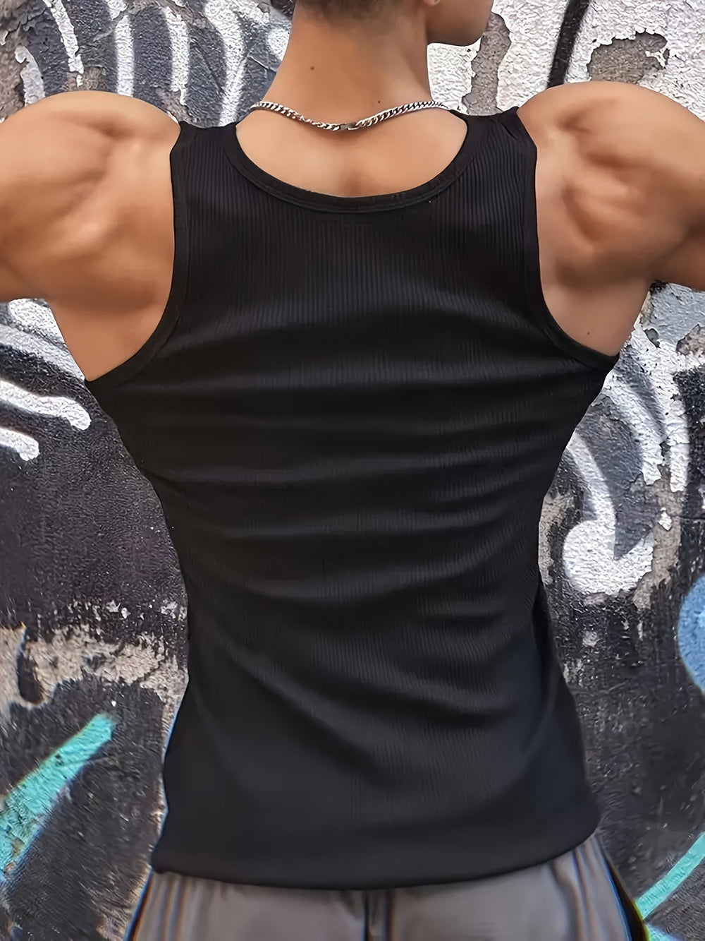 Athletisches Herren Tanktop: Vielseitiges 3er-Pack Männer Tanktops in Rippstruktur, perfekt für Fitness & Training.