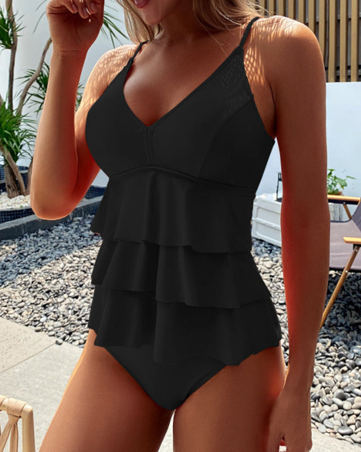 Modischer Damen Badeanzug mit Rüschen, figurbetont und bequem für Schwimmen und entspannte Sommertage.
