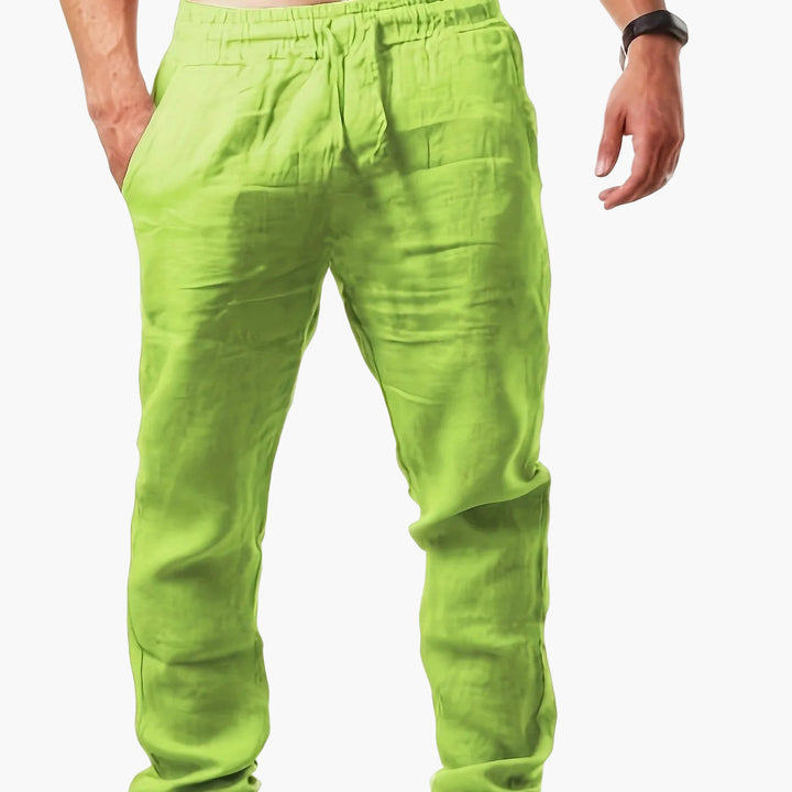 Beige, lässige Herren Sommerhose mit Kordelzug, ideal für entspannte Freizeit-Looks.