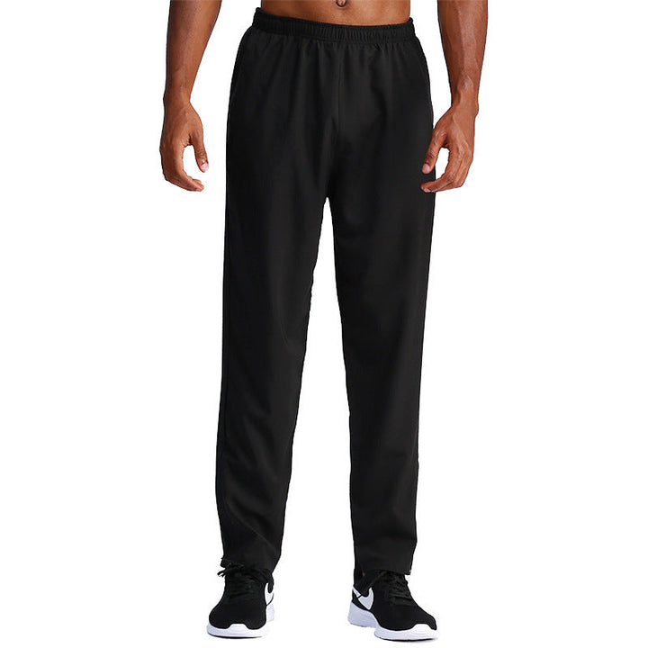 Schnelltrocknende Herren Freizeithose, locker sitzend, perfekt für Sportaktivitäten.
