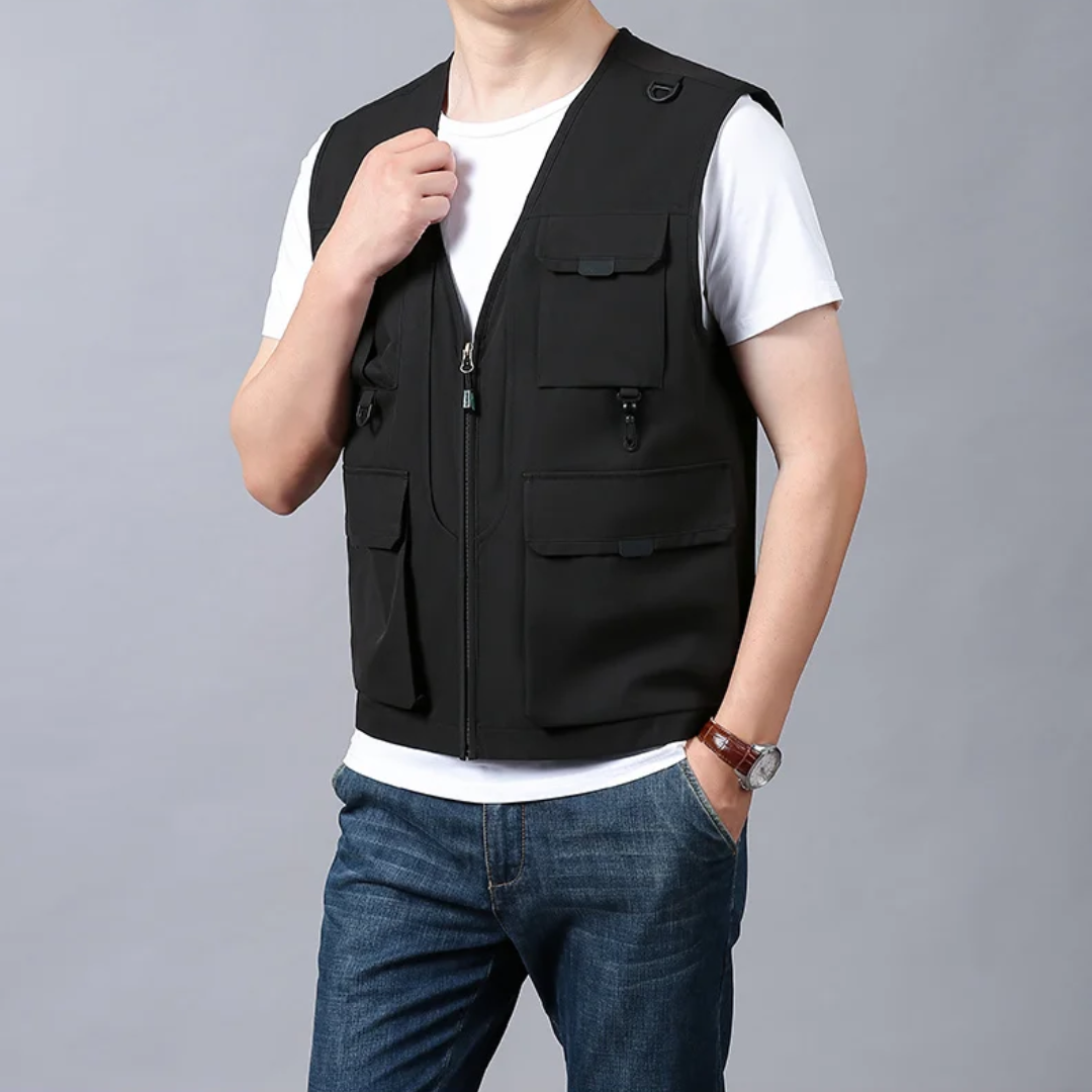 Herren Weste mit Multitaschen für Outdoor-Aktivitäten, atmungsaktiv & praktisch für Reisen.
