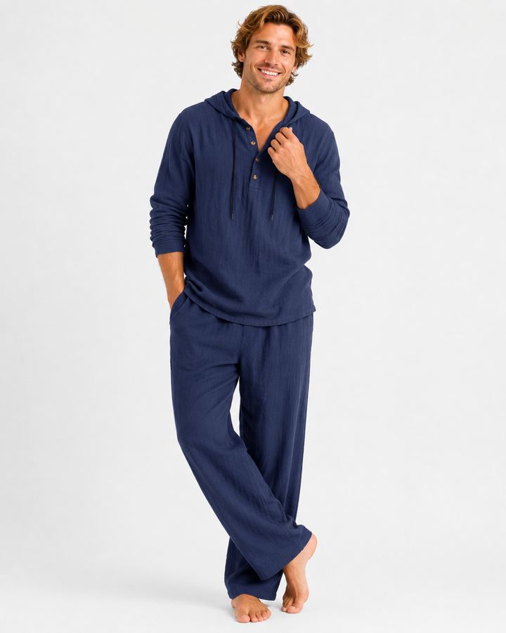 Herren Zweiteiler Kapuzenanzug in modernem Design. Bequemer Freizeitanzug für Sommer & Athleisure-Stil.