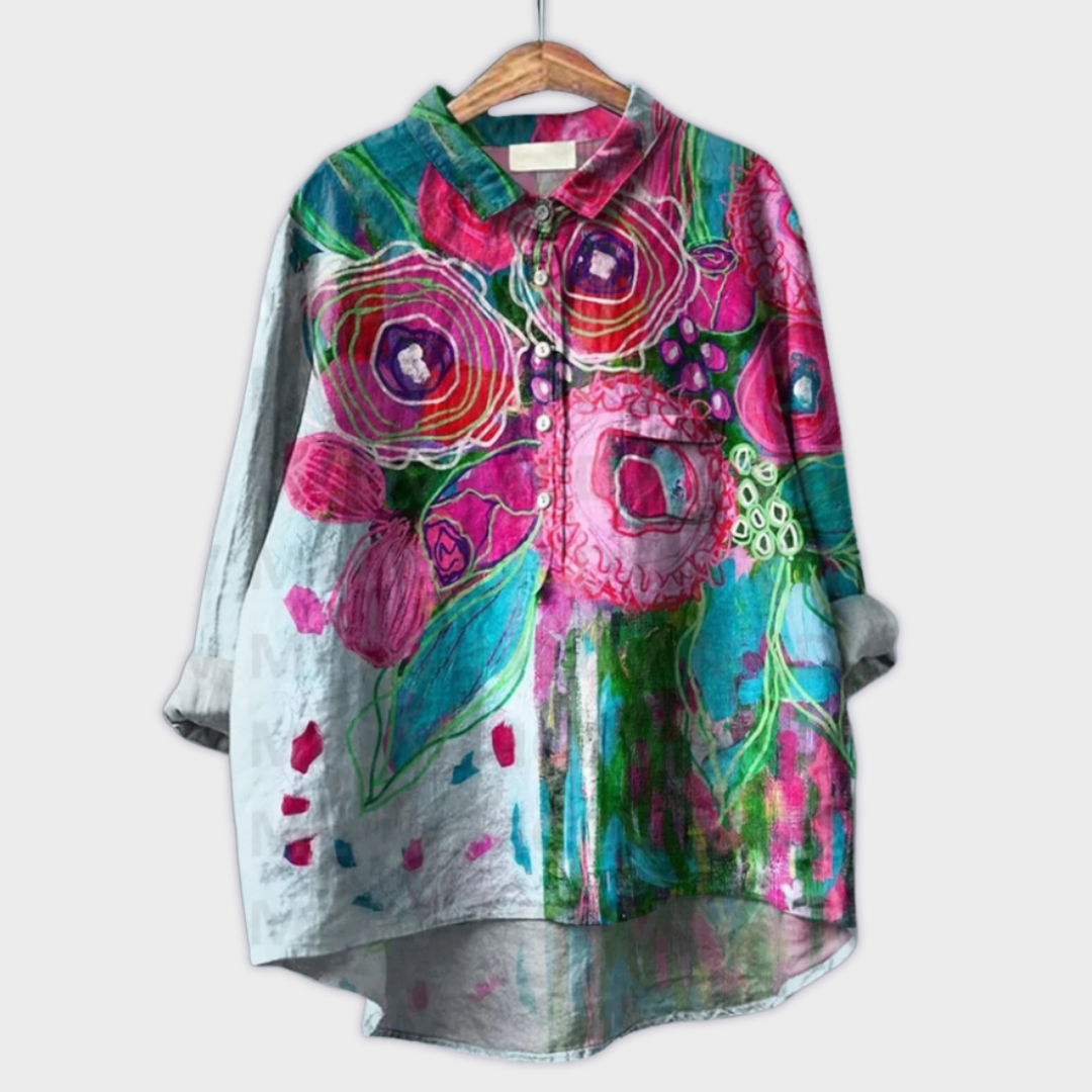 Detailansicht einer rosa Damenbluse, locker & luftig, stilvoll für Frühling, Sommer & casual Outfits.