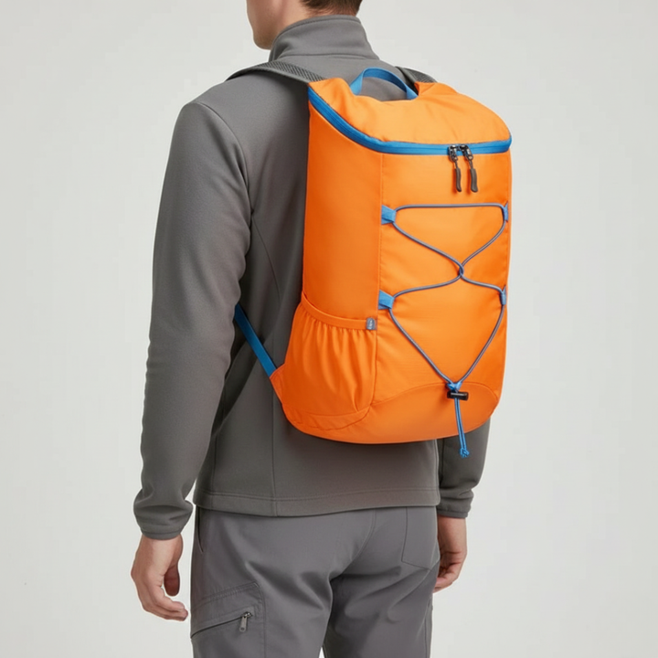 Leichter Wanderrucksack, faltbar und wasserdicht. Robustes Material für unvorhersehbares Wetter.