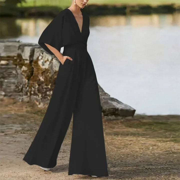 Bequemer Damen Jumpsuit mit weitem Bein. Vielseitiger ärmelloser Overall für elegante Looks, Freizeit & Frühlingsmode.