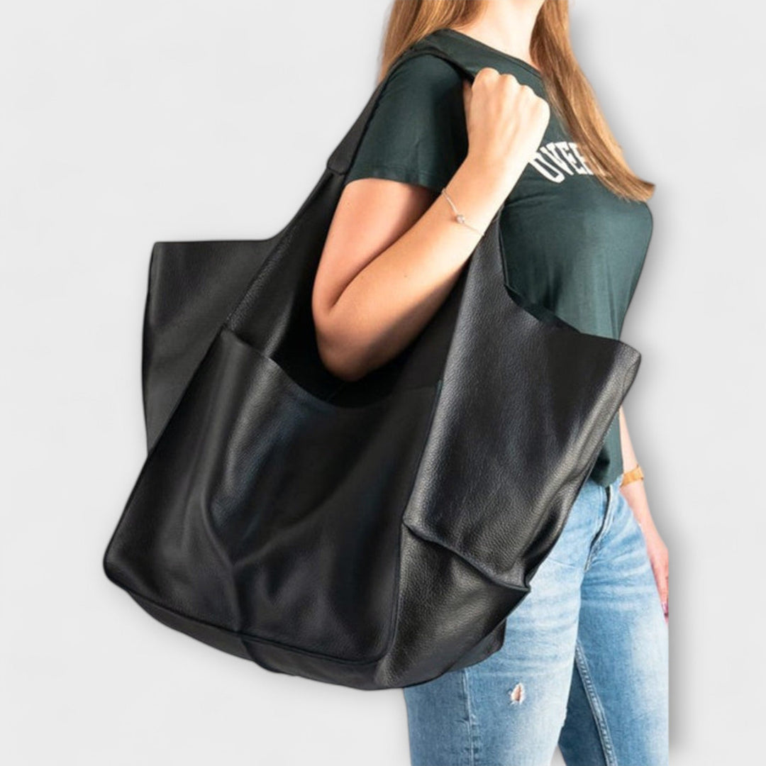 Robuste PU-Leder Reisetasche, unisex & geräumig, ideal für spontane Kurztrips.