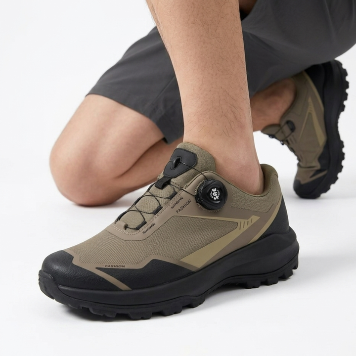 Langlebige Herren Outdoorschuhe, wasserdicht, mit Knöchelstütze für anspruchsvolle Trekkingtouren.