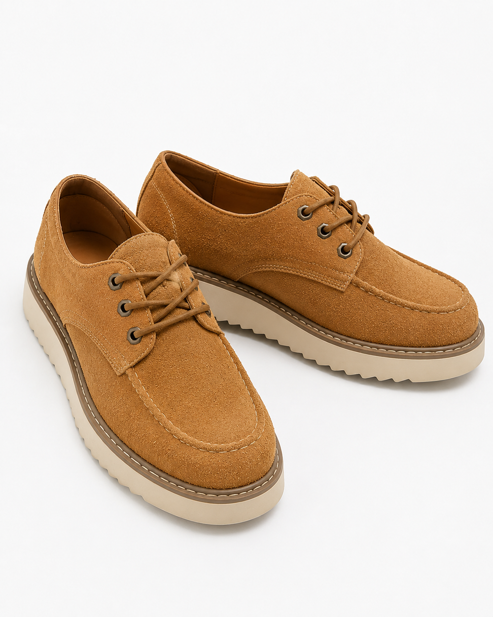 Klassische schwarze Herren Schnüroxfordschuhe mit schlanker Silhouette, perfekt für einen stilvollen Auftritt.