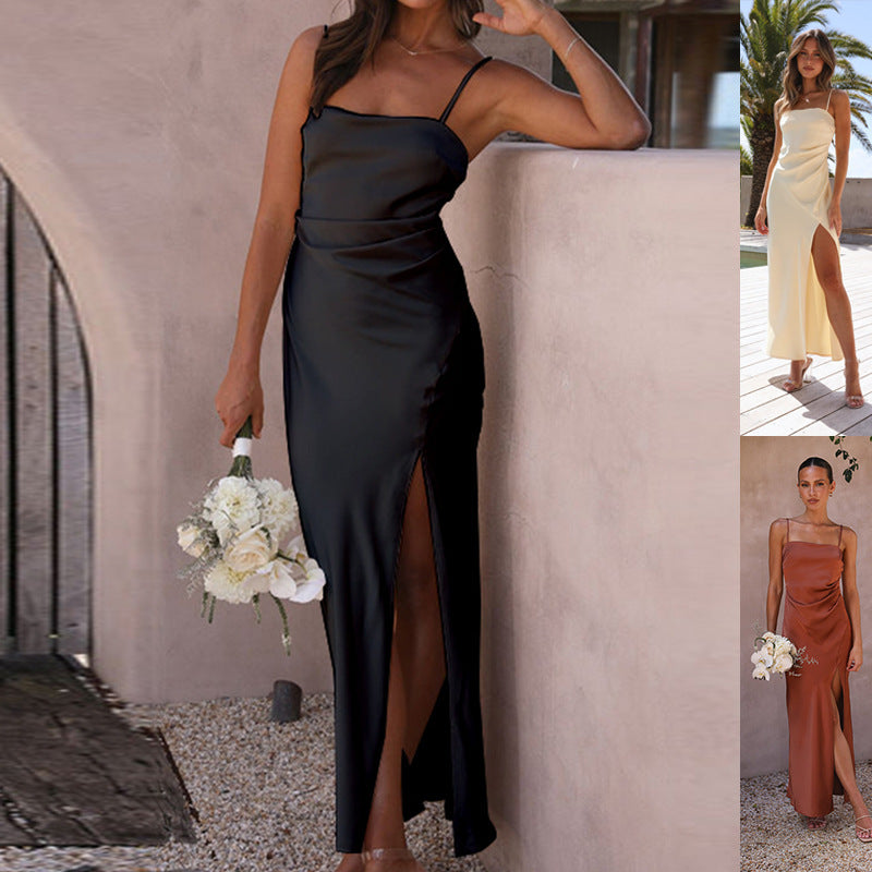 Elegantes schwarzes Damen-Abendkleid mit Schlitz, perfekt für Gala & Hochzeit.