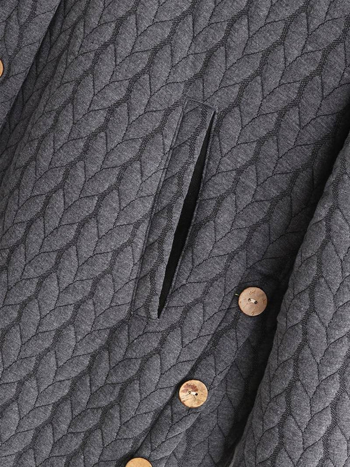 Warme Damenjacke, slim fit & elegant. Deine stilvolle Wintermode für Damen.