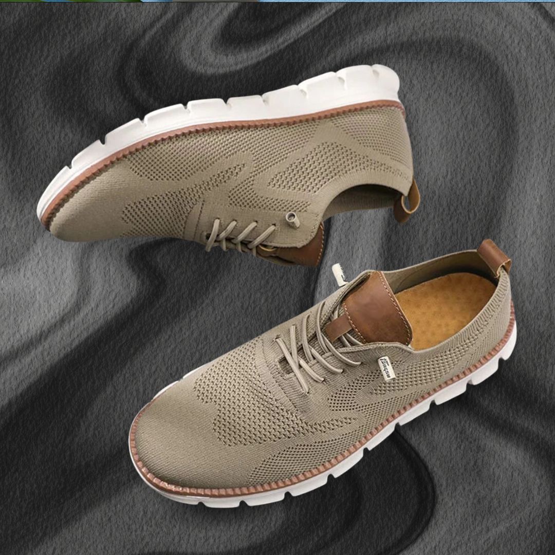 Draufsicht auf bequeme Slip-On Freizeitschuhe für Damen & Herren, leichte Gehschuhe für Alltag.