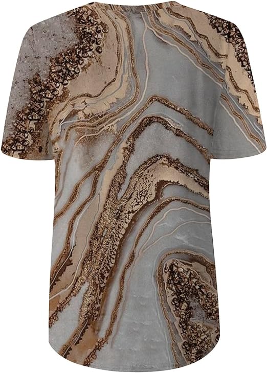 Exklusives Damen T-Shirt mit Marmormuster, V-Ausschnitt. Lässiges Kurzarmshirt im Boho-Stil.