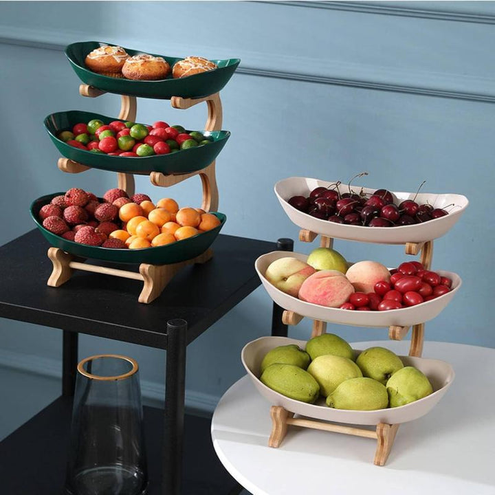Dekorative Metall-Obstschale, 3 Etagen, modern. Ideal für stilvolle Küchen-Organisation & Frische.