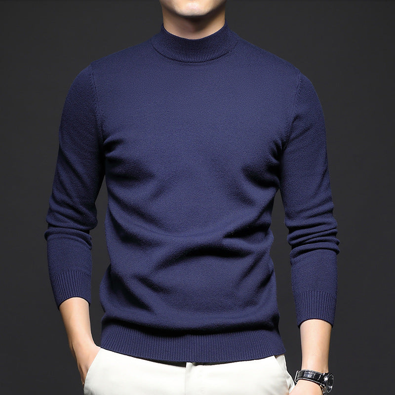 Moderner Männerpullover mit Stehkragen und schlankem Slim Fit Schnitt, ideal für stilbewusste Herren.