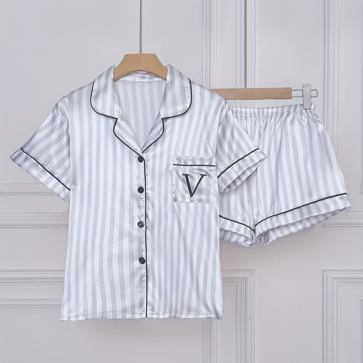 Hochwertiges Damen Kurzarm Schlafanzug Set mit Streifen, weich & langlebig; ein eleganter und bequemer Pyjama.