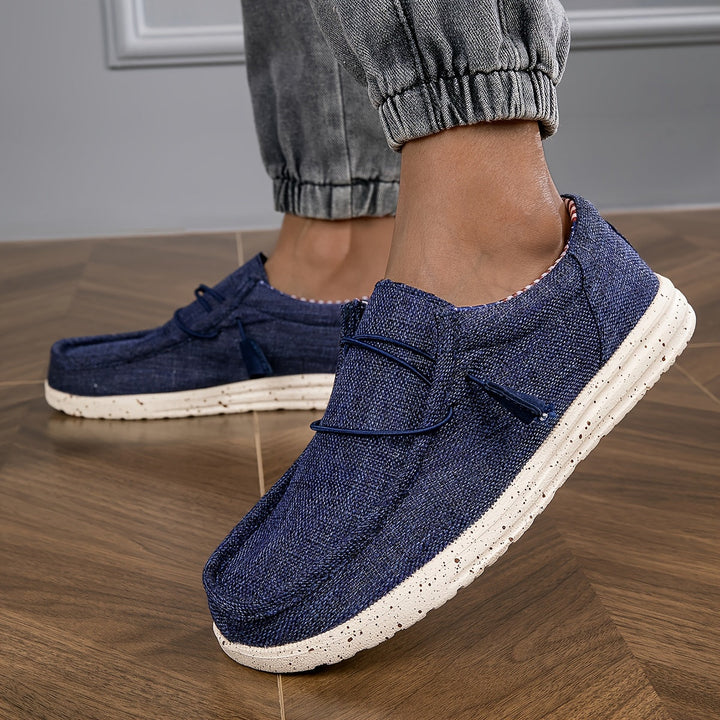 Moderne Herren-Loafer, bequeme Slip-On Slipper für Freizeit und täglichen Komfort.