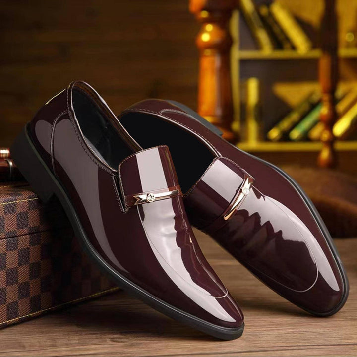 Herren Business Slipper aus Lackleder zum Anzug, perfekte Wahl für formelle Anlässe & Hochzeiten.