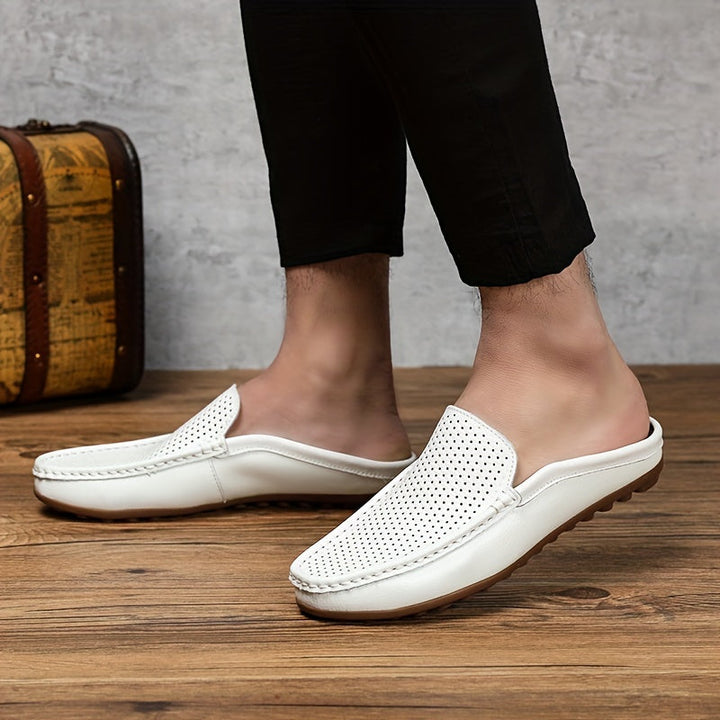 Männer Mokassins Slip-On: Zeitlose Herrenschuhe, ideal als Freizeitschuh für Stilbewusste.