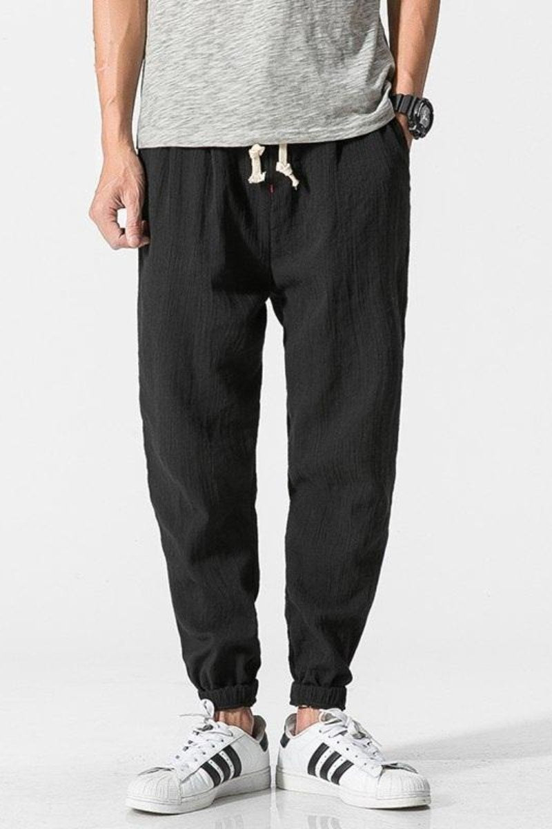 Baggy Herren Haremshose für Streetwear und Sport, komfortabel und stilvoll, ideal für urbane Looks.