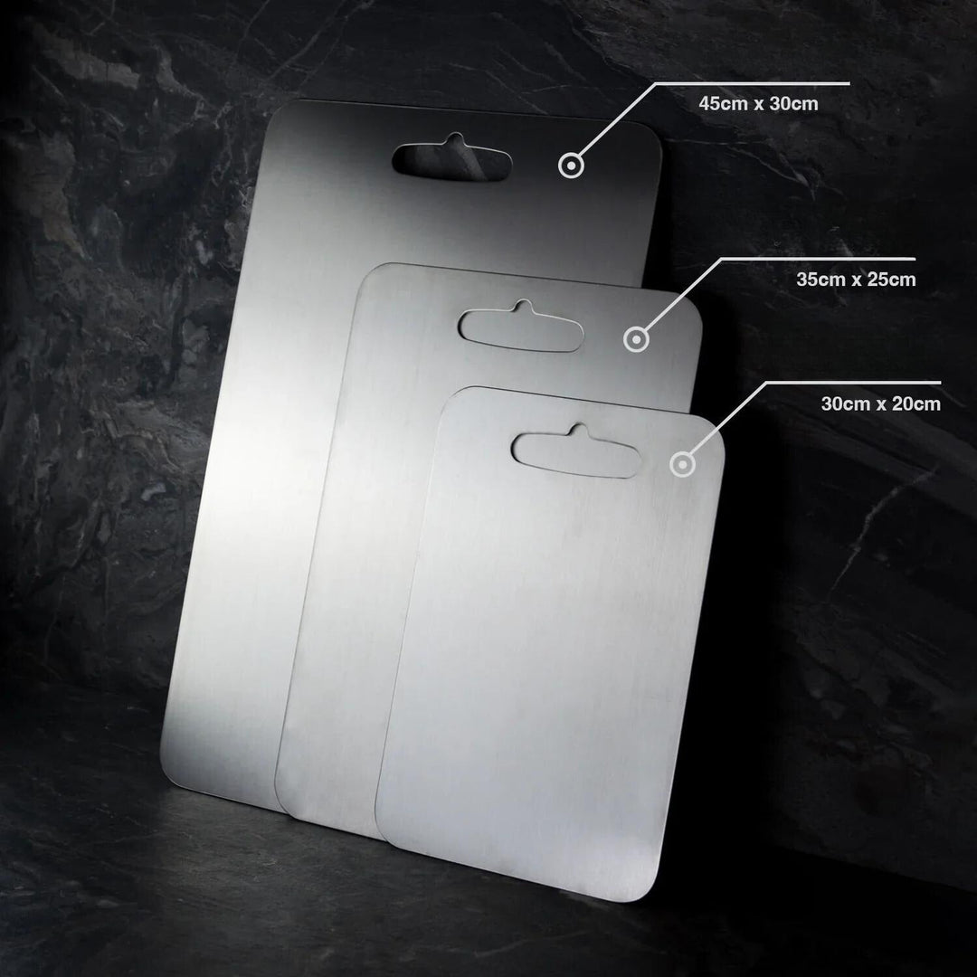 Nachhaltiges Titanium Schneidebrett von PureSteel. Plastikfrei, BPA-frei & gesund für Ihre Küche.