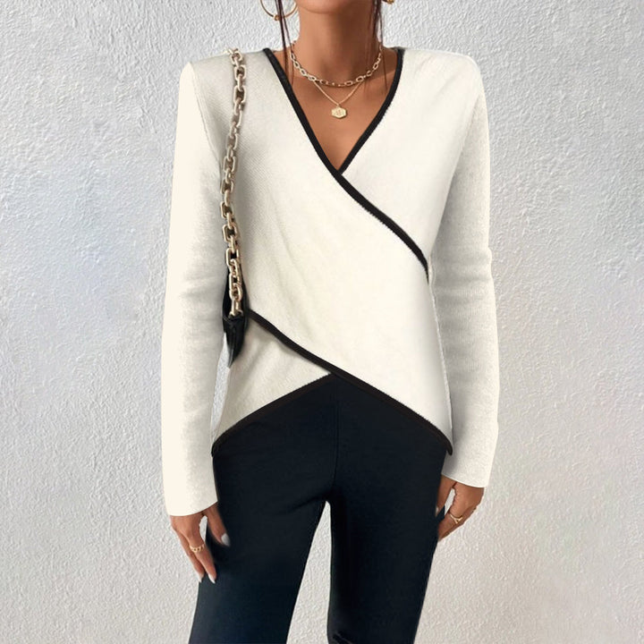 Eleganter Damen Pullover mit schmeichelhaftem V-Ausschnitt und modischem Wickel-Design.
