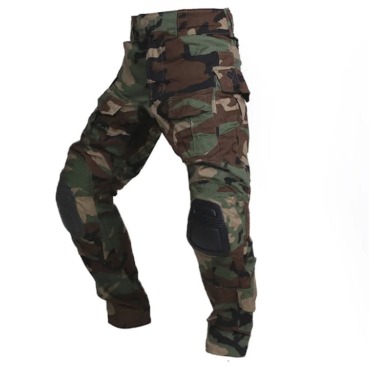 Detailansicht: Robuster Knieschutz der Herren Cargo-Hose Tobias, ideal für taktische Einsätze.
