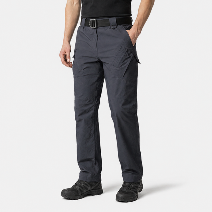 Robuste Arbeitshose im taktischen Militärstil. Vielseitige Herren Cargo-Hose für anspruchsvolle Tätigkeiten & Outdoor.
