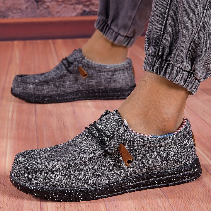Moderne Herren Slip-On Slipper, komfortabel für Freizeitaktivitäten und den Alltag.