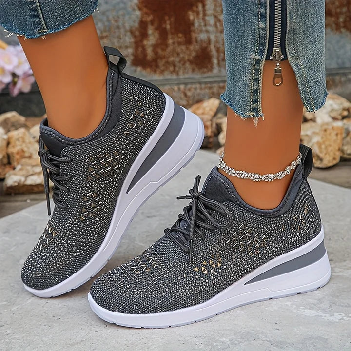 Orthopädische Damen Alltagsschuhe: Sneaker mit Strass, modisch und besonders bequem.