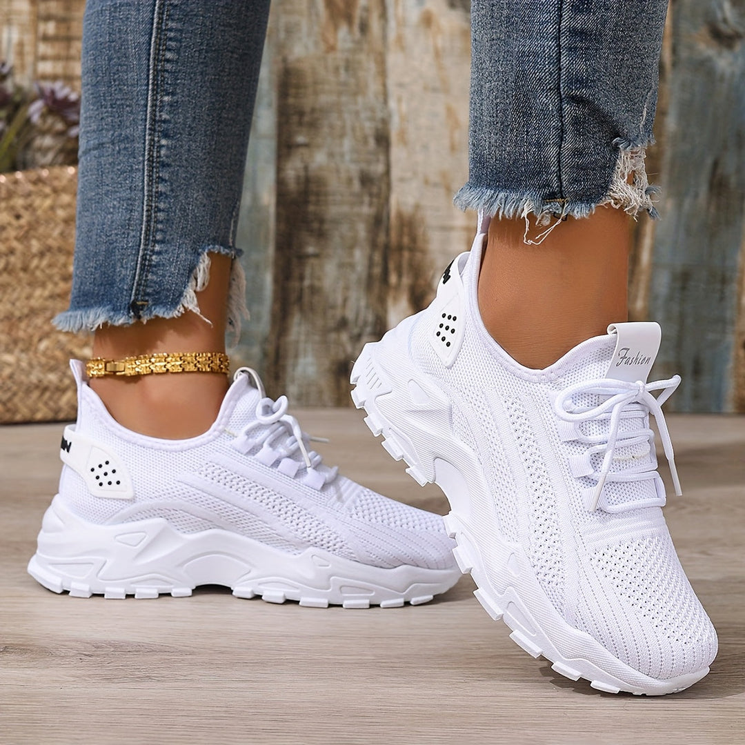 Bequeme weiße Damen Sneaker, ideal für Freizeit, Alltag und moderne Outfits.
