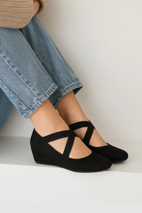 Damen Kreuzriemen-Sandalen, orthopädisch & rutschfest, ideal für Komfort und Fußgesundheit im Sommer.