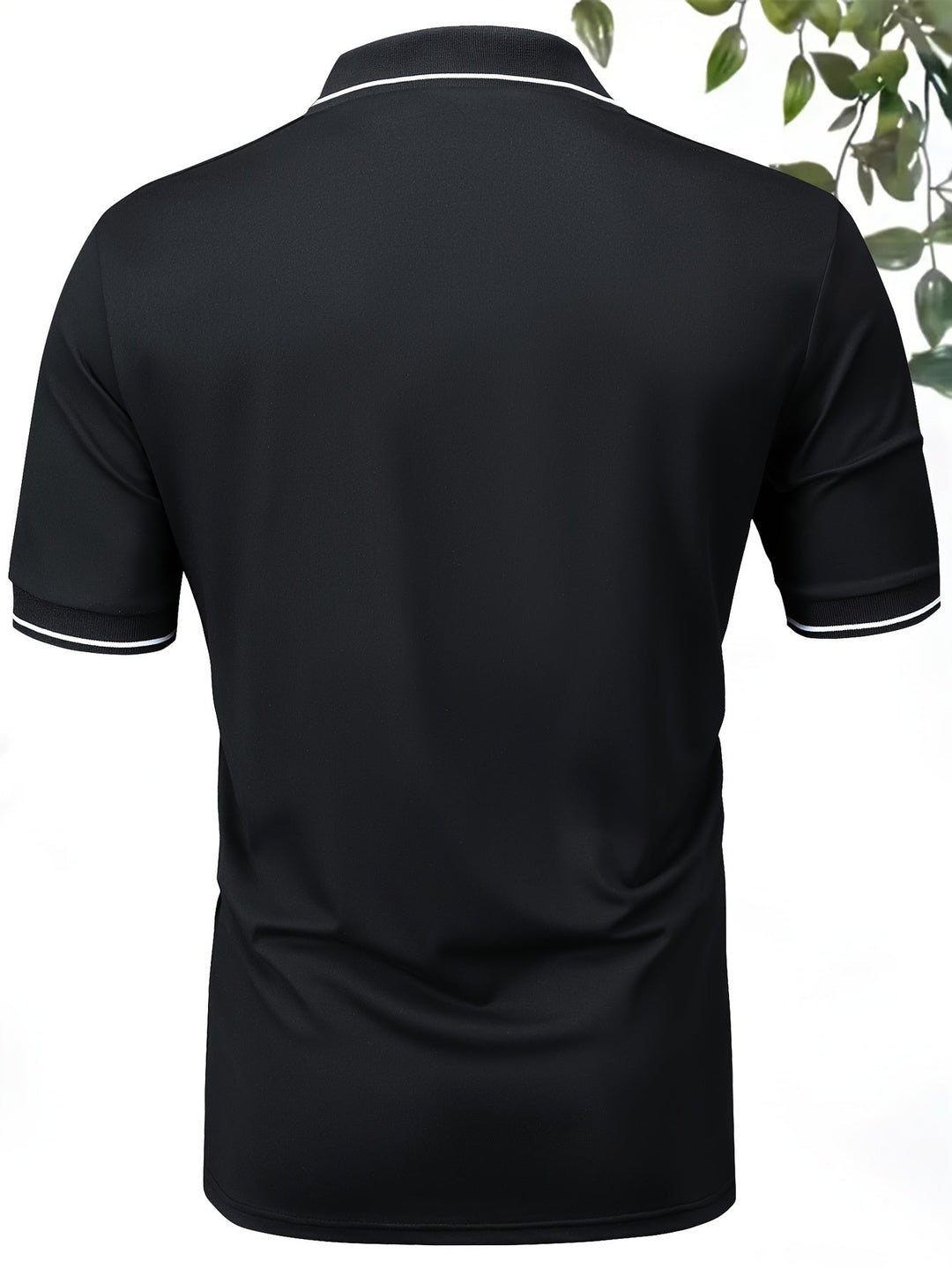 Nahaufnahme: Herren Poloshirt mit detailreichem Kontrastkragen, hochwertige Herren Mode.