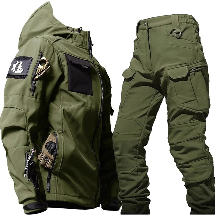 Praktischer Herren Kapuzenanzug, wasserdichte Regenbekleidung für Outdoor-Aktivitäten und Freizeit.