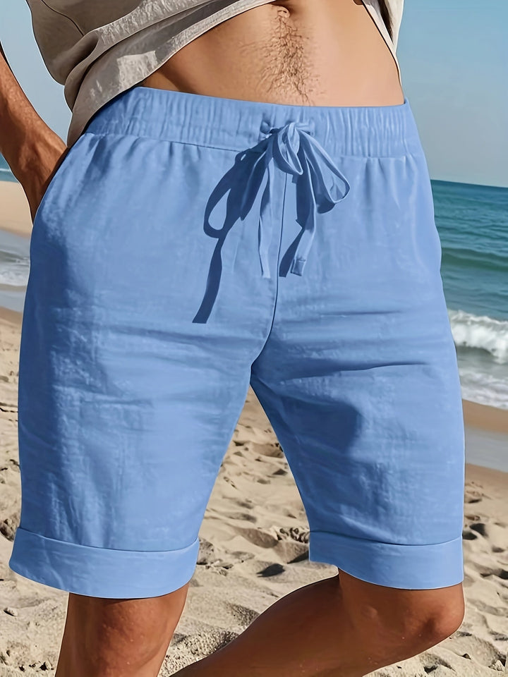 Modische Herrenshorts mit praktischem Kordelzugbund für optimale Passform. Vielseitige Freizeitshorts für warme Tage.