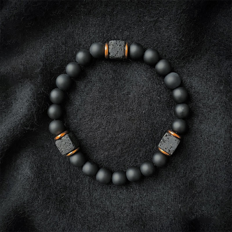 Stilvolles Onyx & Lavastein Balance Armband. Modernes Natursteinarmband, ideal für Herren & Damen, für Harmonie.