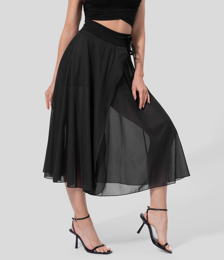 Damenmode: Hochtaillierter Midi-Rock, fließend, perfekt für Büro und Freizeit.