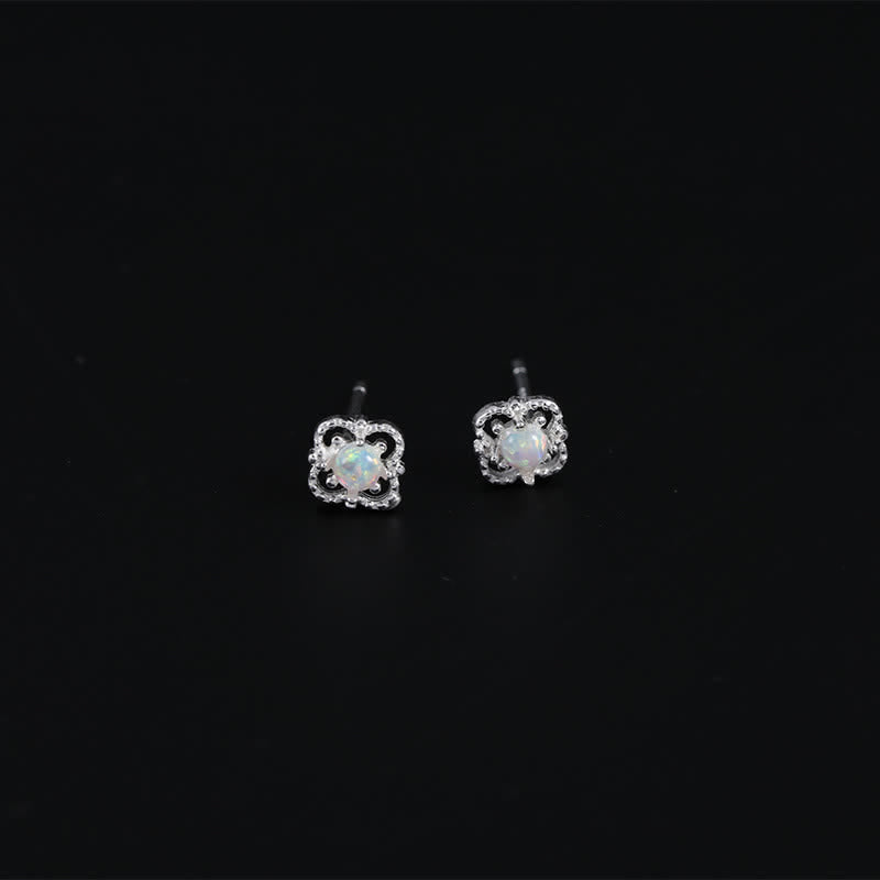 Goldfarbene Damen Vintage-Ohrringe mit quadratischem Opal, purer Ausdruck von Eleganz.