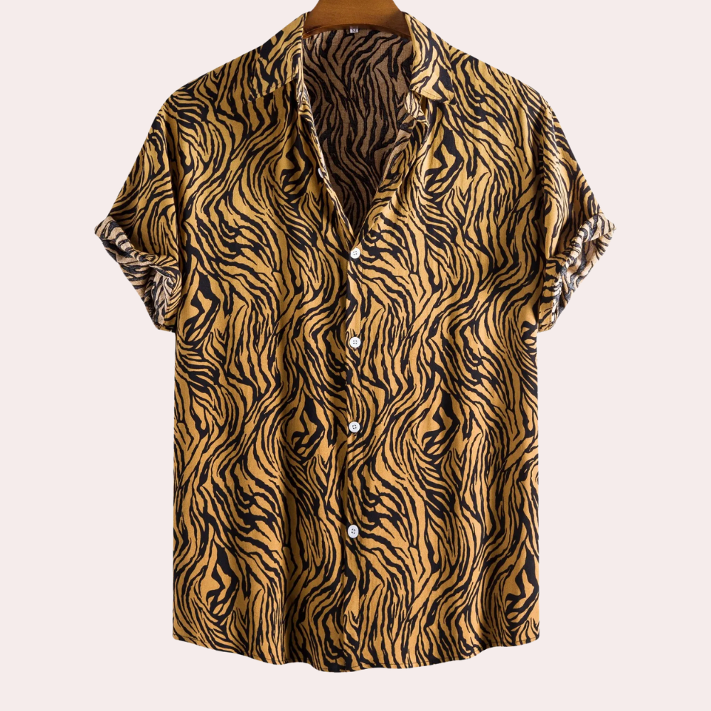 Stylisches Unisex Kurzarm-Hemd mit lebhaftem Tigerprint und Knopfverschluss, perfekt für den Sommer-Freizeitlook.