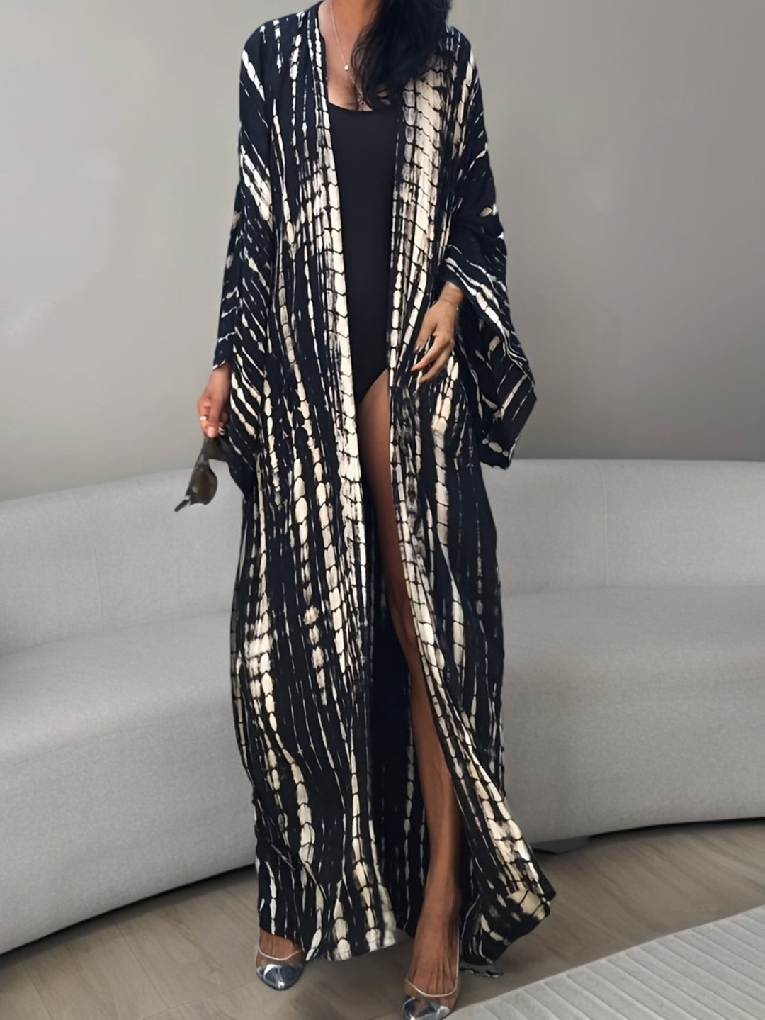 Damen Kimono Maxikleid im Boho-Stil, fließend und elegant. Perfektes Strand- & Urlaubskleid für den Sommer.