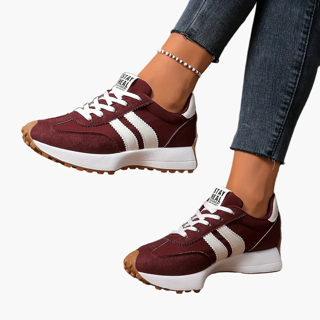 Modische Damen Vintage-Sneaker, Low-Top mit trendigen Seitenstreifen, sehr bequem.