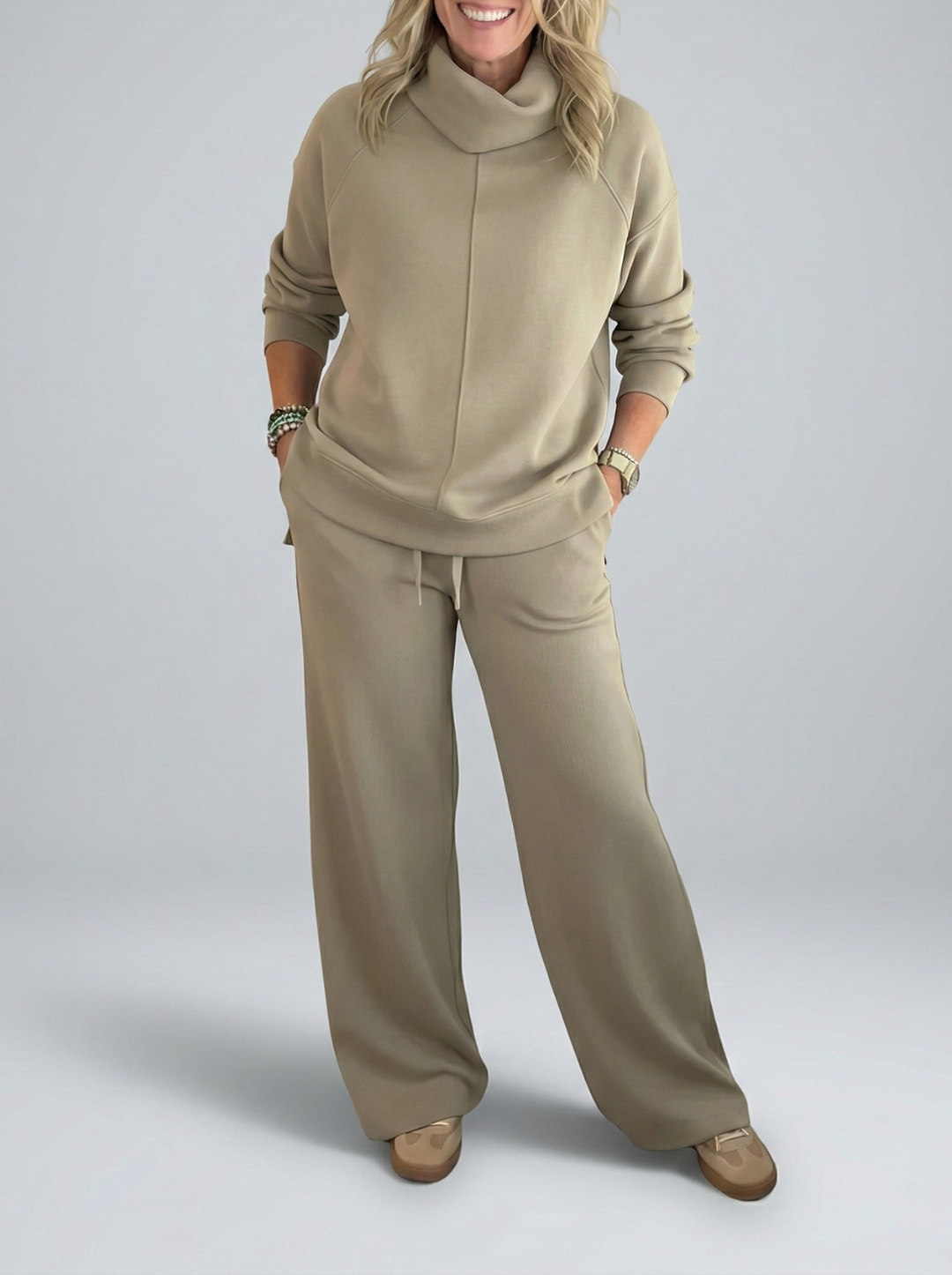Bequemes Damen Set: Zweiteiler mit fließendem Stoff, perfekt für entspannte Tage und elegante Auftritte.
