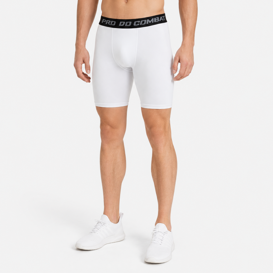 Elastische, eng anliegende Comprevex Herren Sportshorts, ideal als Basisschicht für intensives Training.