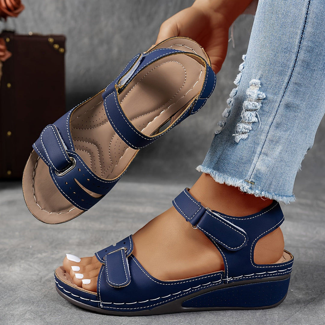 Verstellbare Damen Komfort Sandalen Elise für Alltag, Freizeit und stilvolle Eleganz im Sommer.