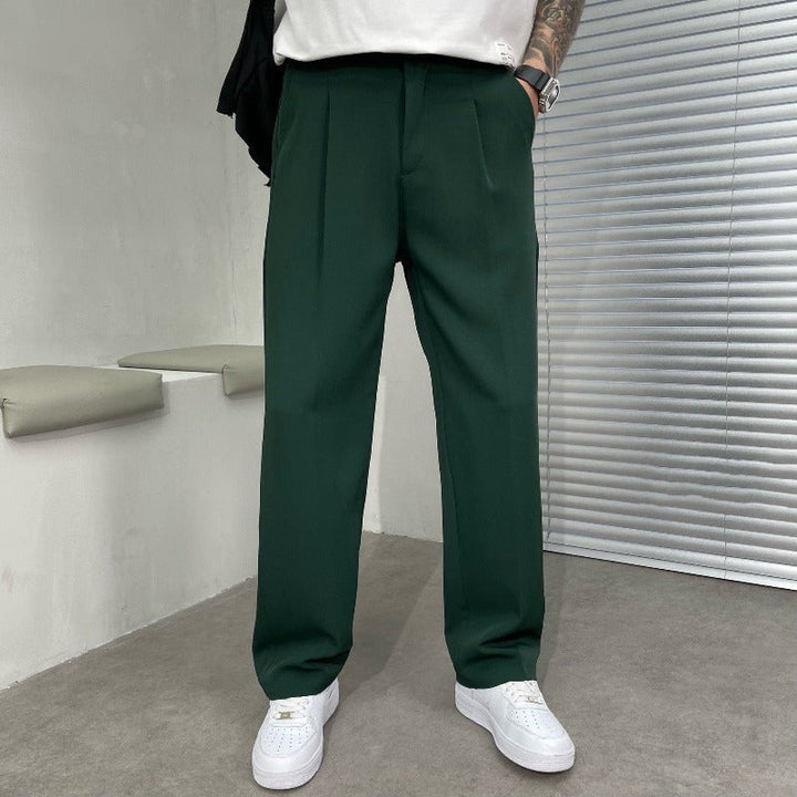 Komfortable & stilvolle Herren Wide-Leg Hose, entspanntes Design für einen modernen Look.