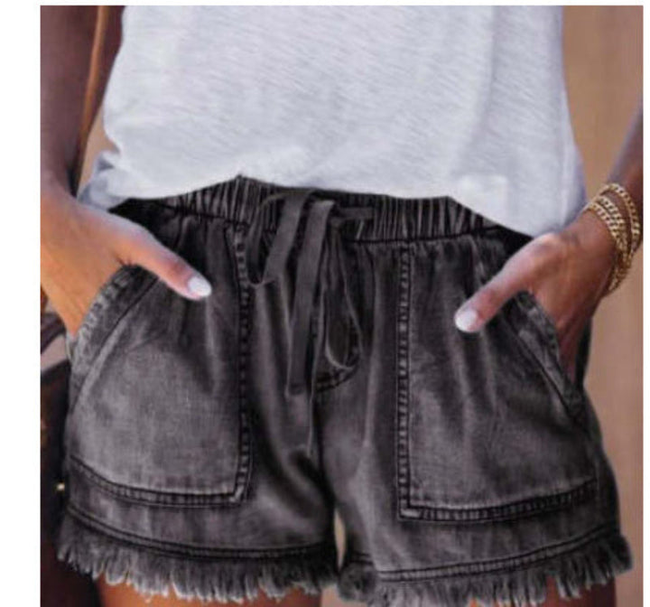 Bequeme und stylische Damen Shorts, Lois Amsterdam kurze Hosen für den Sommer.