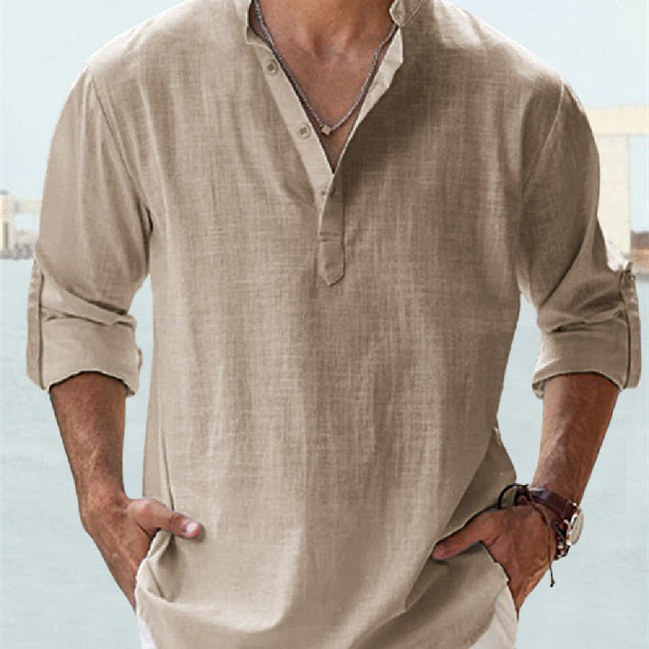 Herren Henley-Hemd mit Stehkragen, langärmelig, ideal für lässige Freizeitlooks und den Urlaub.