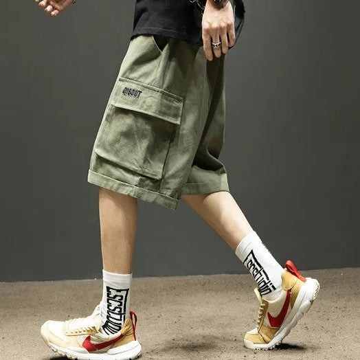 Robuste Herren Sommer-Shorts, Cargo-Stil, mit Seitentaschen und Kordelzug, ideal für Sport und entspannte Tage.