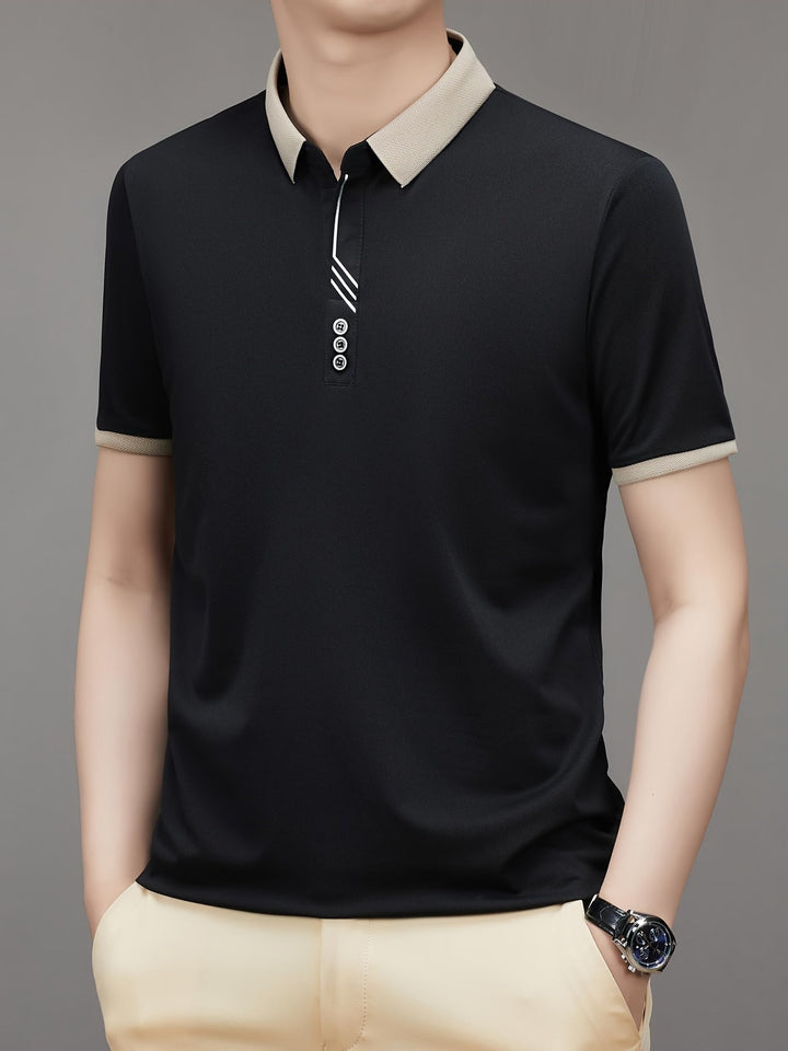 Hochwertiges Herren Polo mit elegantem Kontrastkragen. Business casual und stilvoll für Männer Mode.